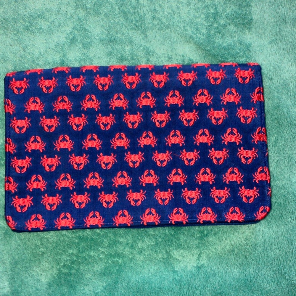 Crab 🦀 clutch